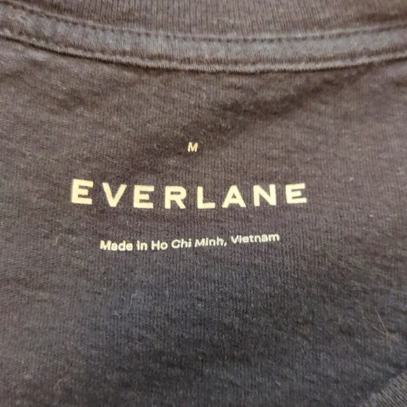 Everlane Crop w/Pocket M - Picture 3 of 4